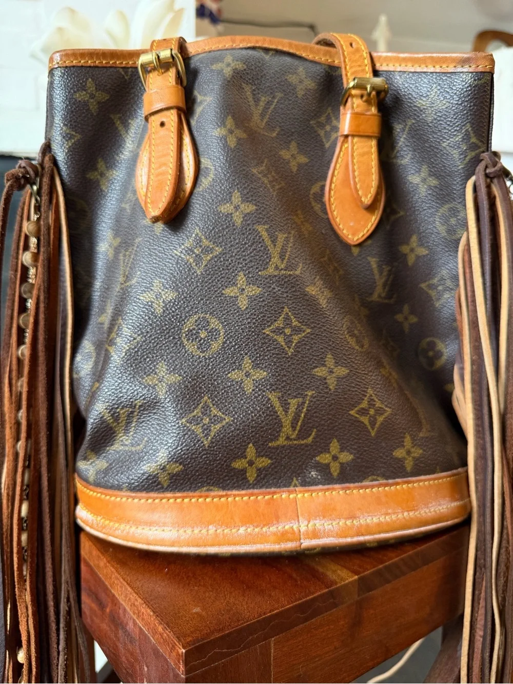 Louis Vuitton Monogram Canvas Fringe Shoulder Bag in Brown and Tan - Picture 2 of 14